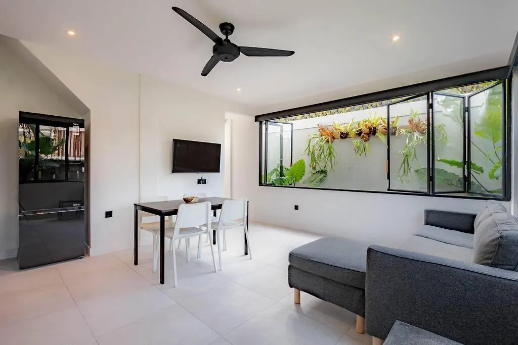 Town House Rex Villa Kuta  0*, Kuta (Bali)